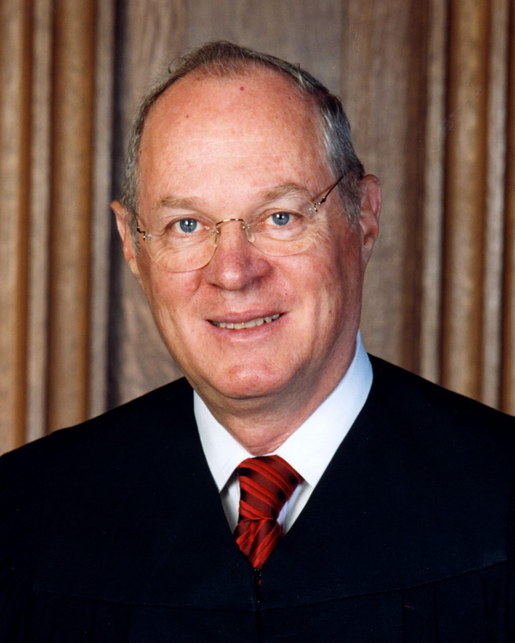 Anthony_Kennedy_official_SCOTUS_portrait_crop