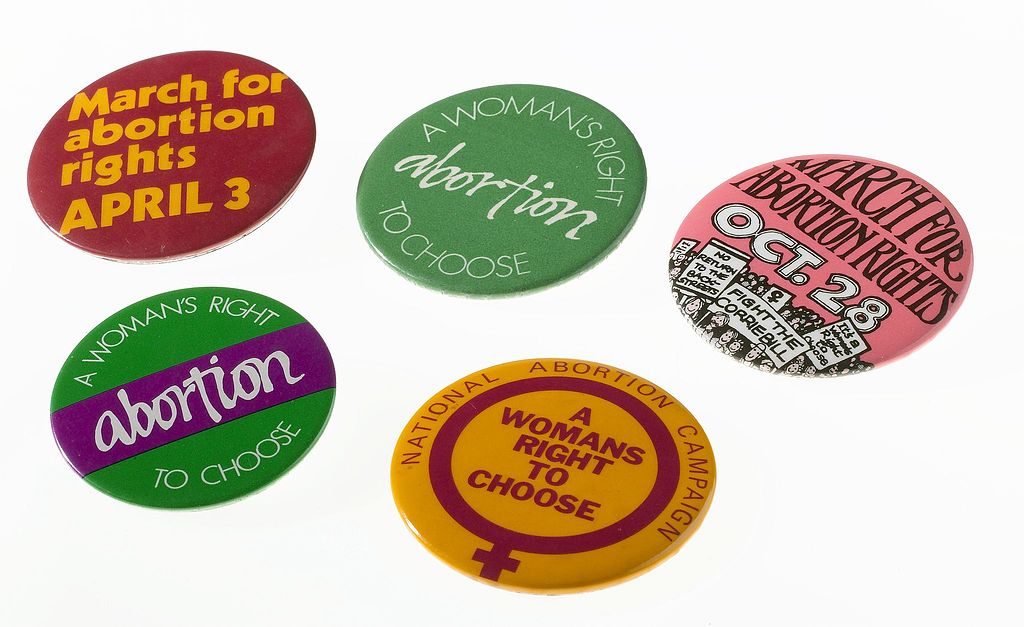 https://commons.wikimedia.org/wiki/File:Five_National_Abortion_Campaign_badges,_United_Kingdom,_1970_Wellcome_L0059391.jpg